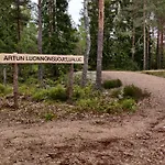 Lehmirannan 3*